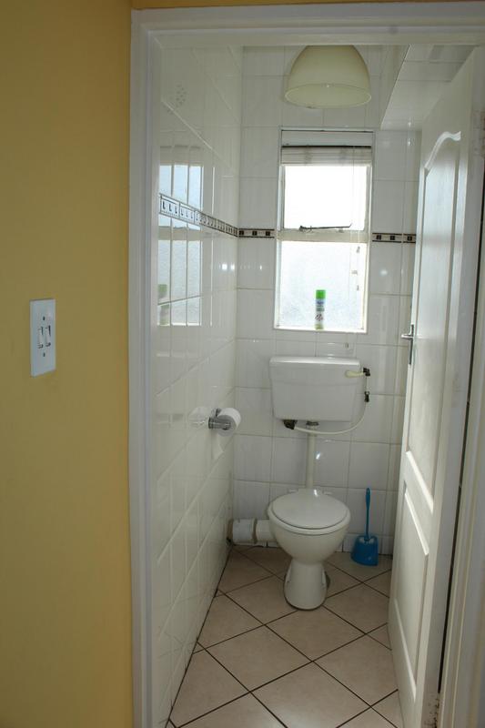 2 Bedroom Property for Sale in Oostersee Western Cape